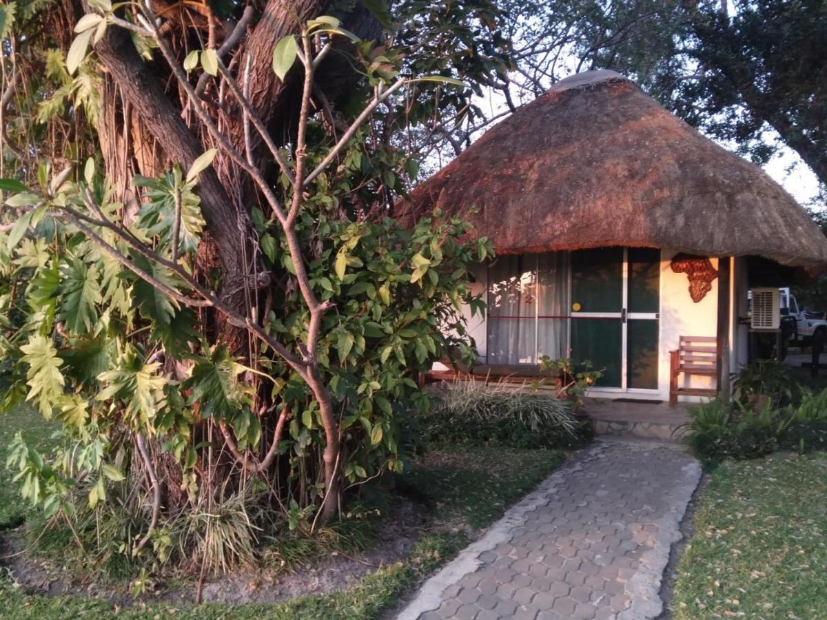 Caprivi River Lodge Katima Mulilo Exterior foto